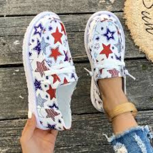 BRAND NEW Canvas Sneakers - Easy Slip-on, Low-top, Lightweight SZ 8 NWT - Picture 4 of 4